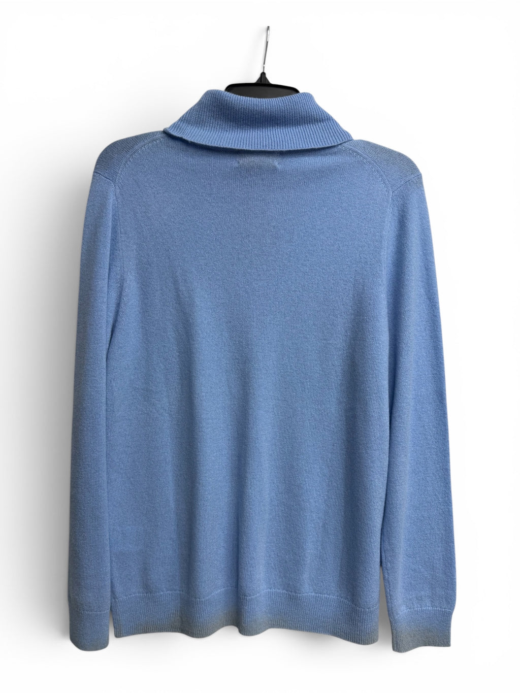 🩵✨ Charter Club Luxury 100% Cashmere Soft Blue Turtleneck Sweater – Ultra Soft Luxury Knit 🩵❄️✨ Size Medium