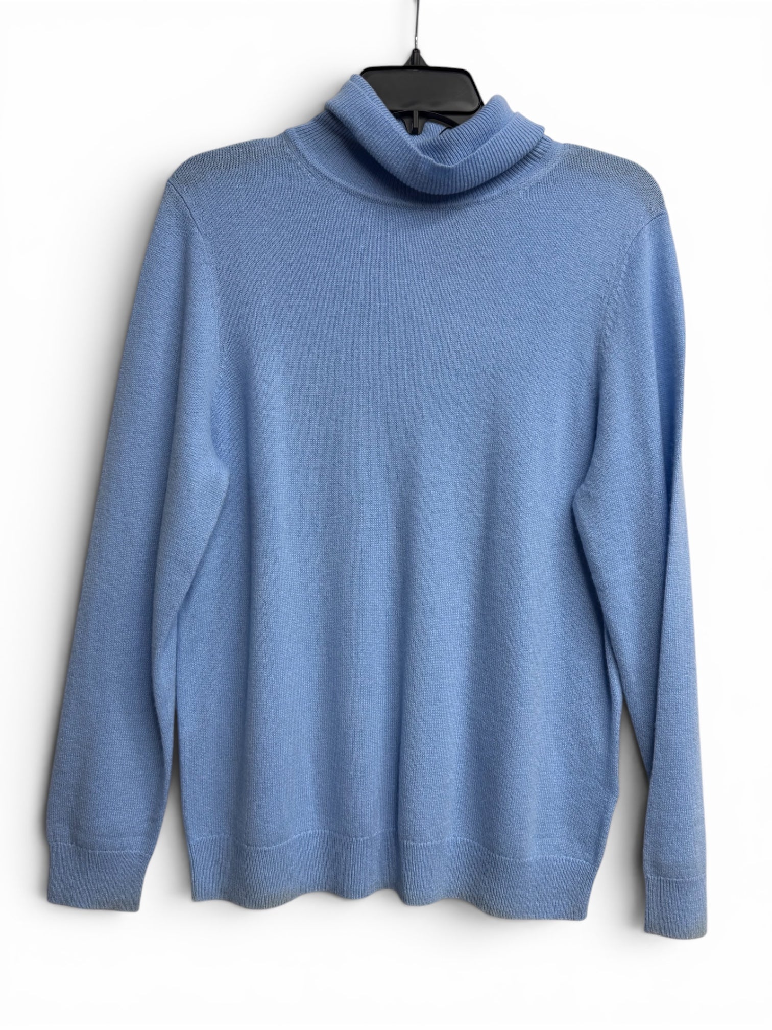 🩵✨ Charter Club Luxury 100% Cashmere Soft Blue Turtleneck Sweater – Ultra Soft Luxury Knit 🩵❄️✨ Size Medium