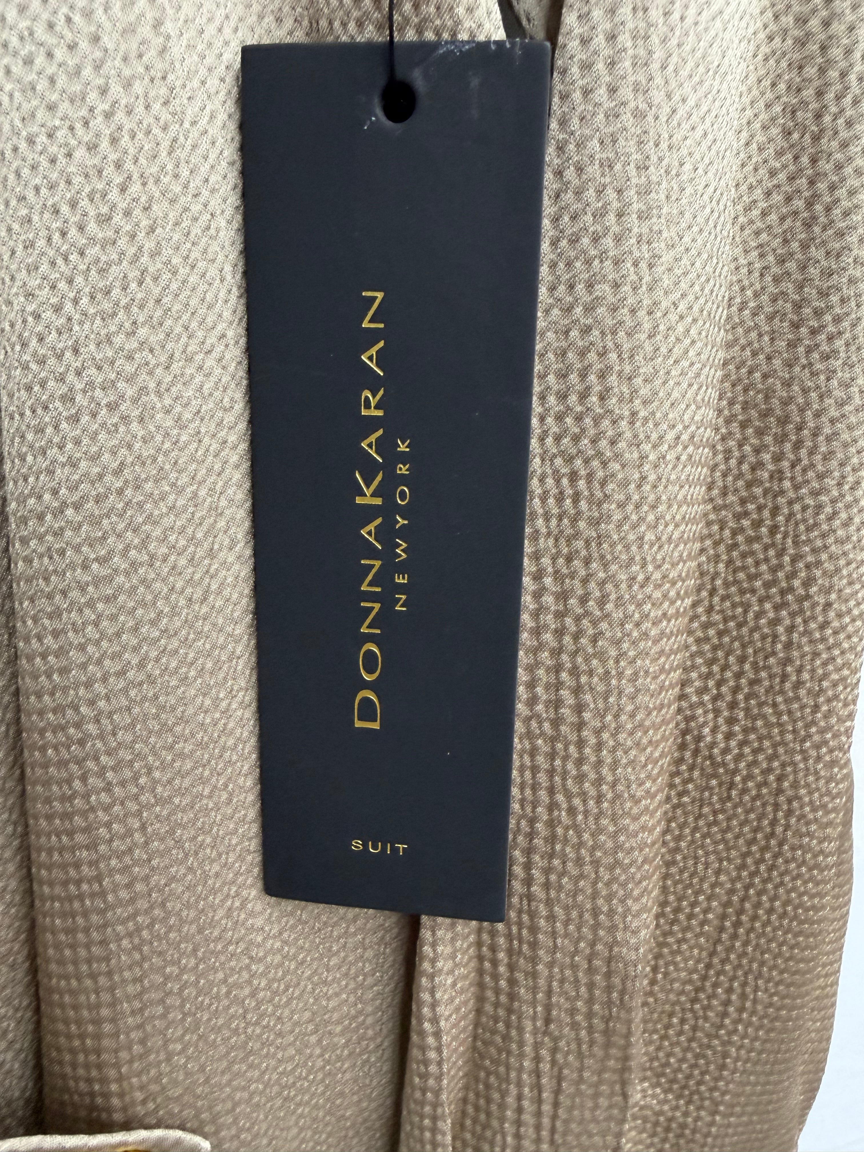 ✨🤎 Donna Karan New York Satin Wrap Blouse – Champagne Taupe – Gold Button Detail – Size Large 🤎✨