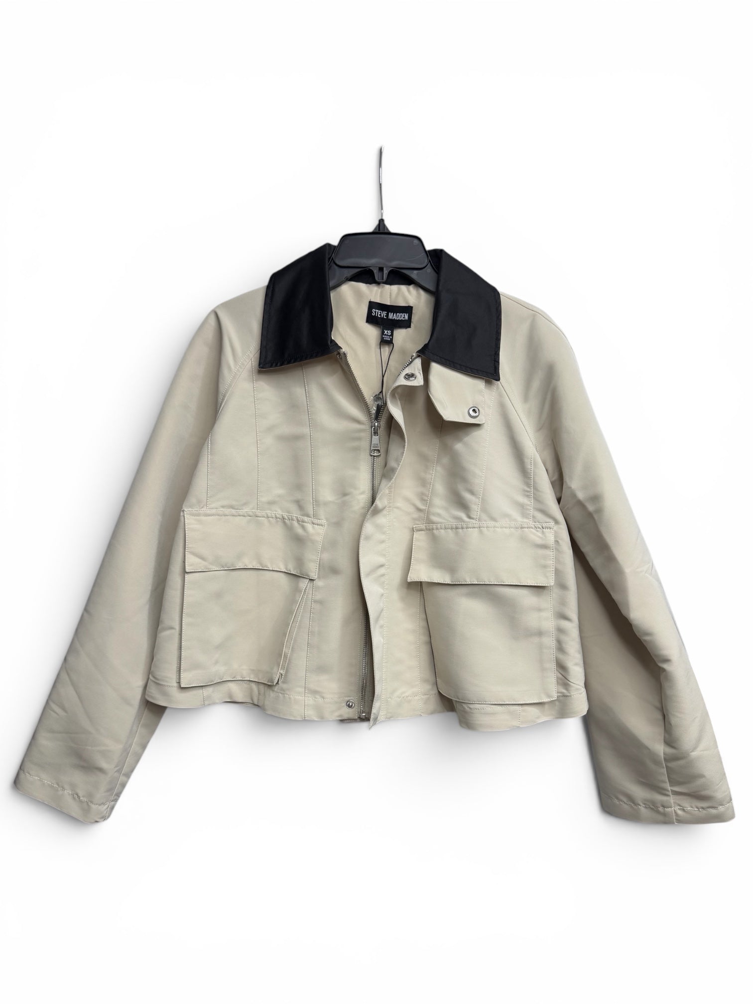 🖤 Steve Madden Justina Jacket – Oatmeal & Black Contrast Collar Cropped Utility Jacket | Chic Modern Layer - Size XS