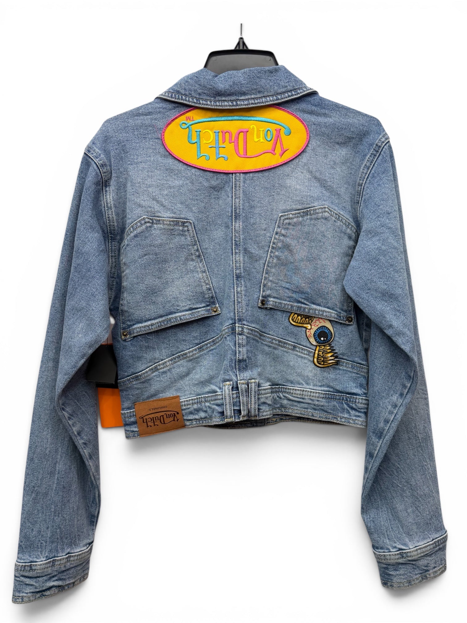 ✨ Von Dutch Originals Cropped Denim Jacket – Y2K Graphic Embroidered Jean Jacket – 💙🔥 ✨ Size XS