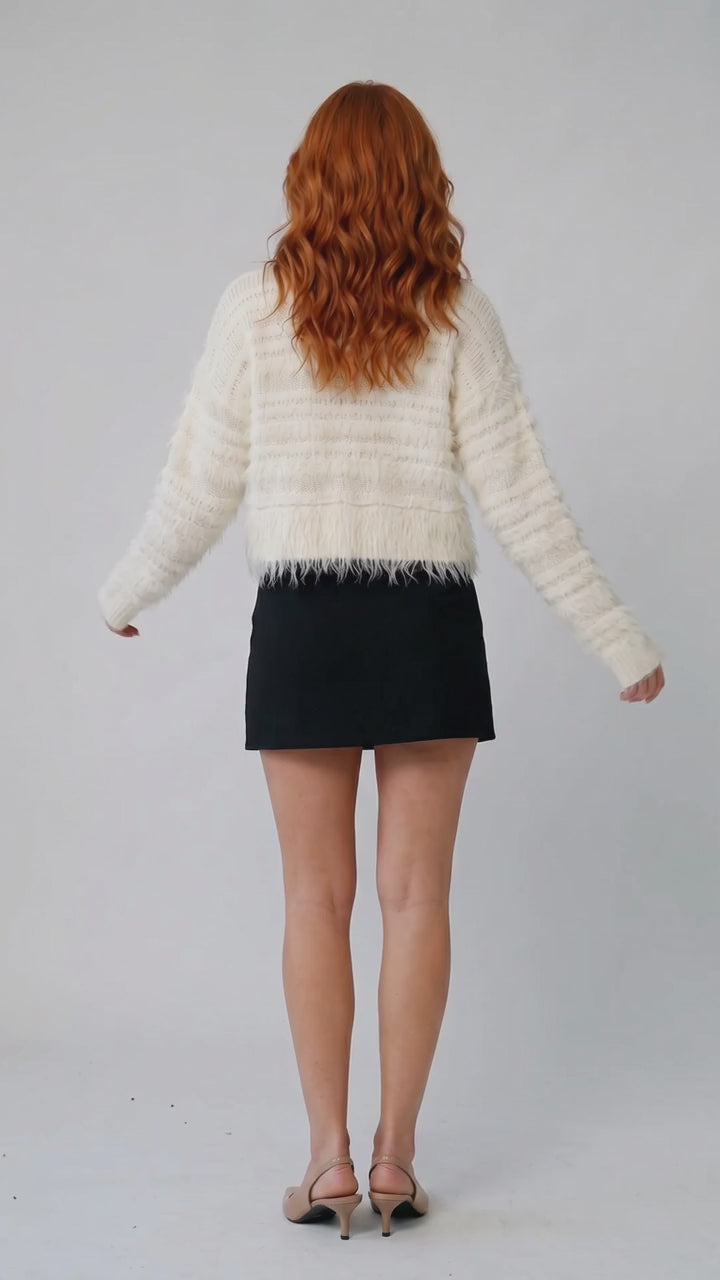 ✨ Cinq à Sept Vivi Pullover Sweater Ivory Feather Trim Luxury Designer Knit 🤍✨ Size XXS